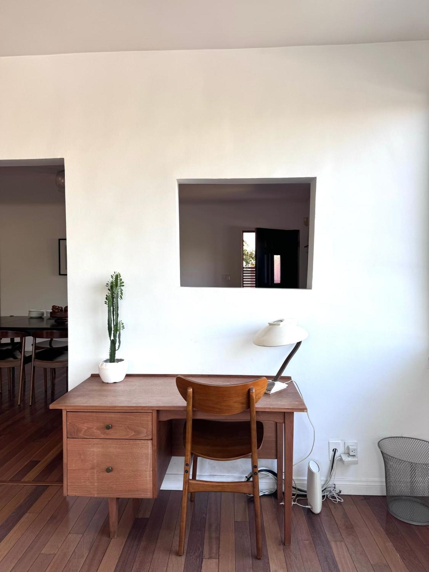 Silver Mid-century Nestled In The Treetops * Los Angeles